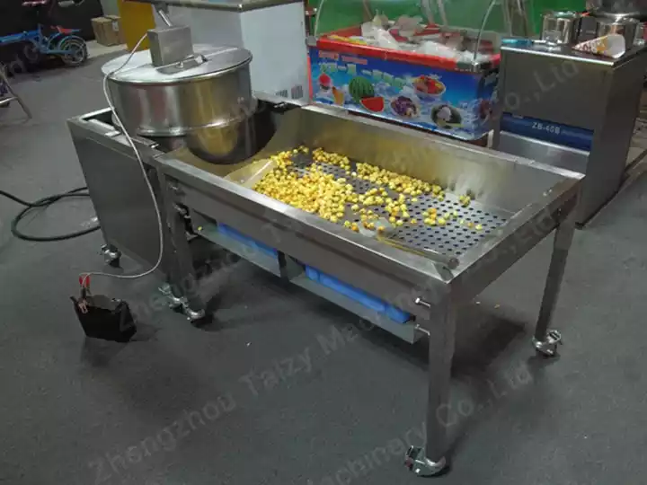 Popcorn Making Machine 1 Use of popcorn machine