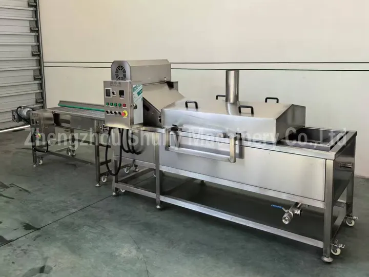 Chicken Nuggets Frying Machine 13 Automatic feeding chicken nugget fryer